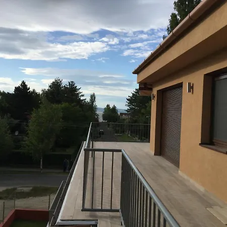 Patti-2 Apartman * Замарди